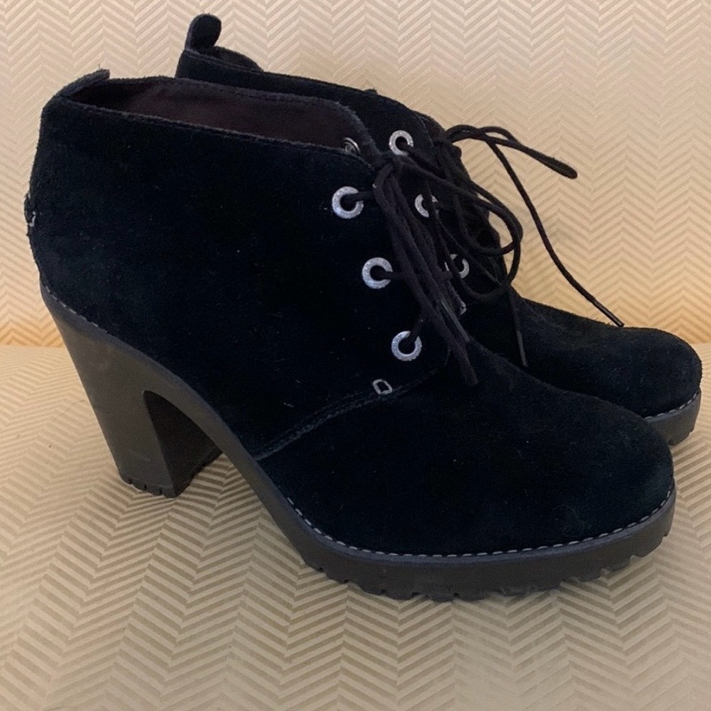Sperry Top Sider Black Suede Lace-Up Ankle Booties | Block Heel | Size 8.5
